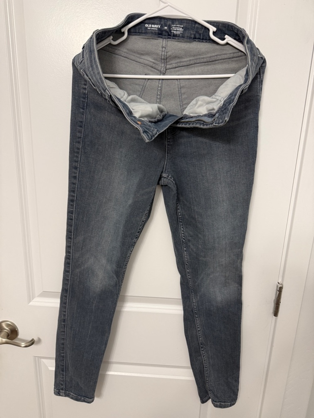 Old Navy Women's Rockstar Super Skinny Extra High-Rise Jeans